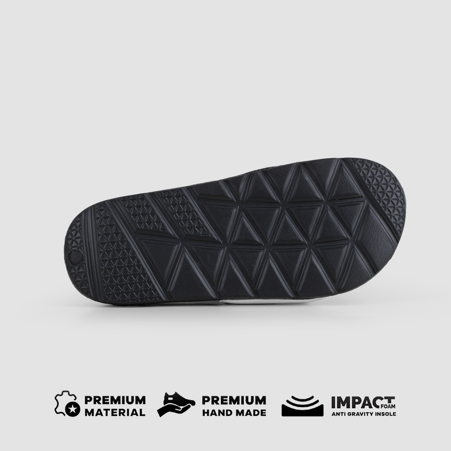 ASOKA SLIDES - WHITE BLACK - Leo Richie®