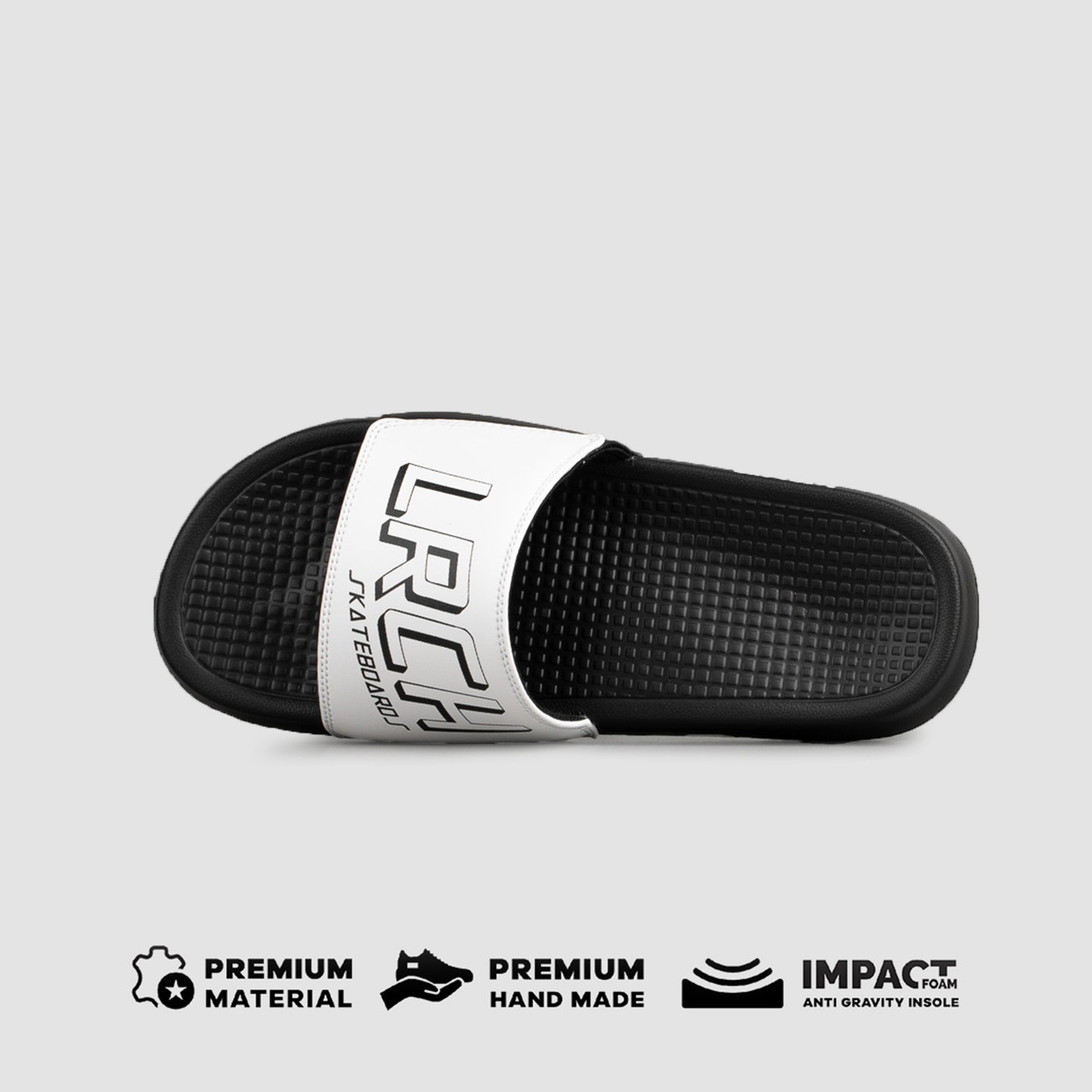 AKHASA SLIDE - WHITE / BLACK - Leo Richie®