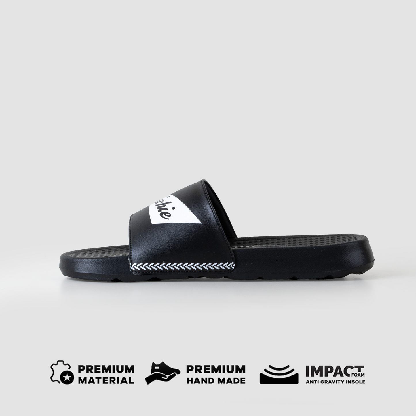 QIRANO - BLACK / WHITE - Leo Richie®