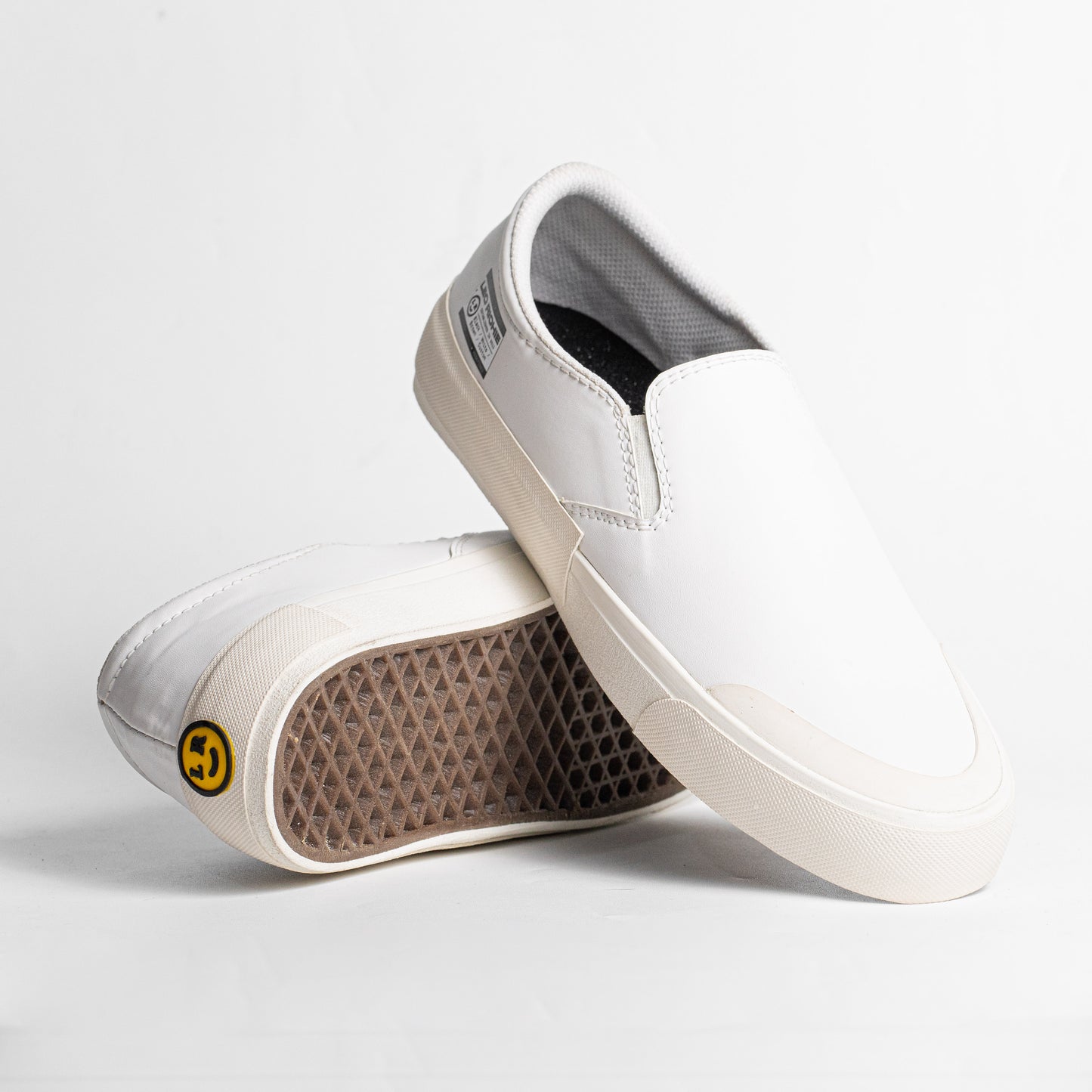 ODDYSEY - TRIPLE WHITE - Leo Richie®