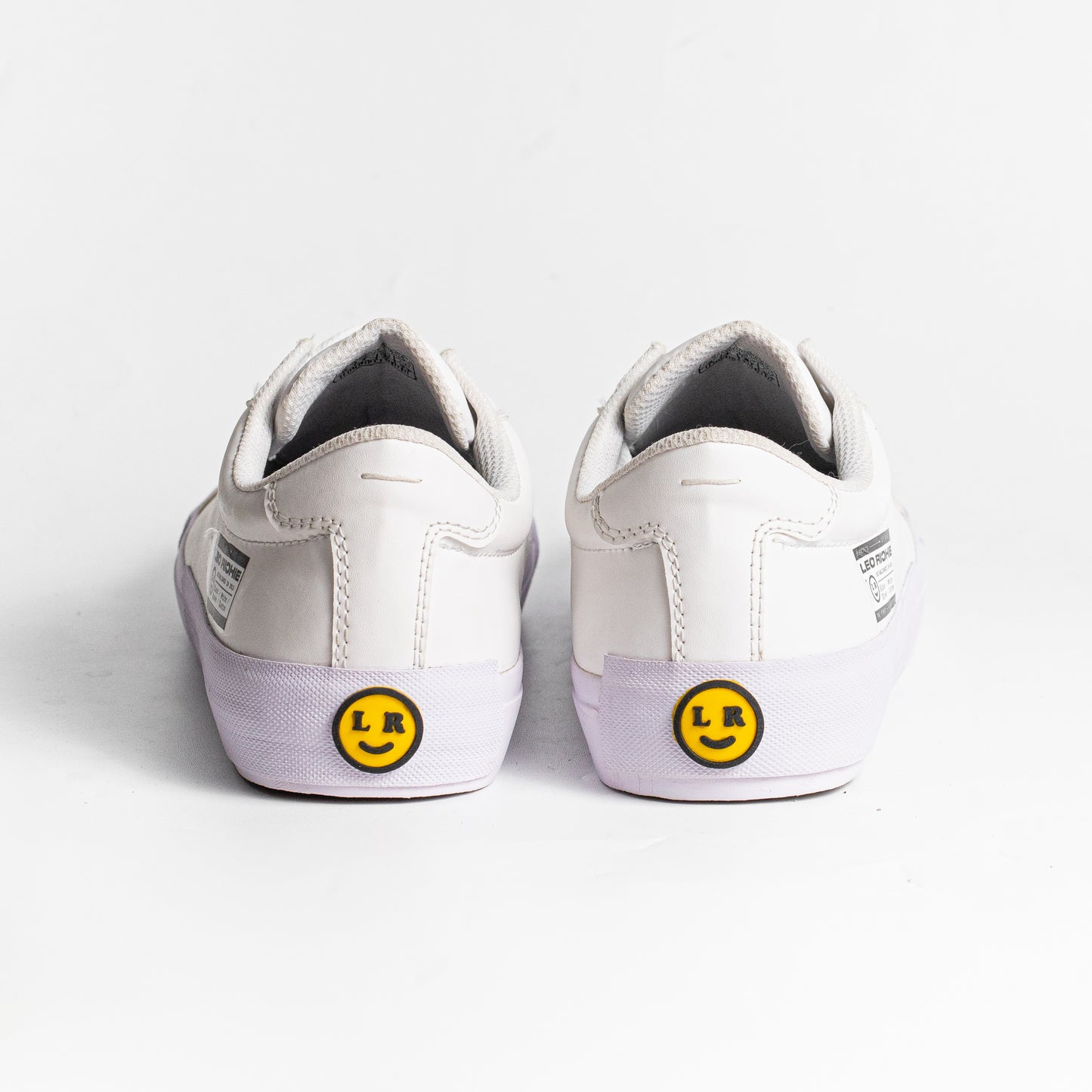 PAMUNGKAS - TRIPLE WHITE - Leo Richie®
