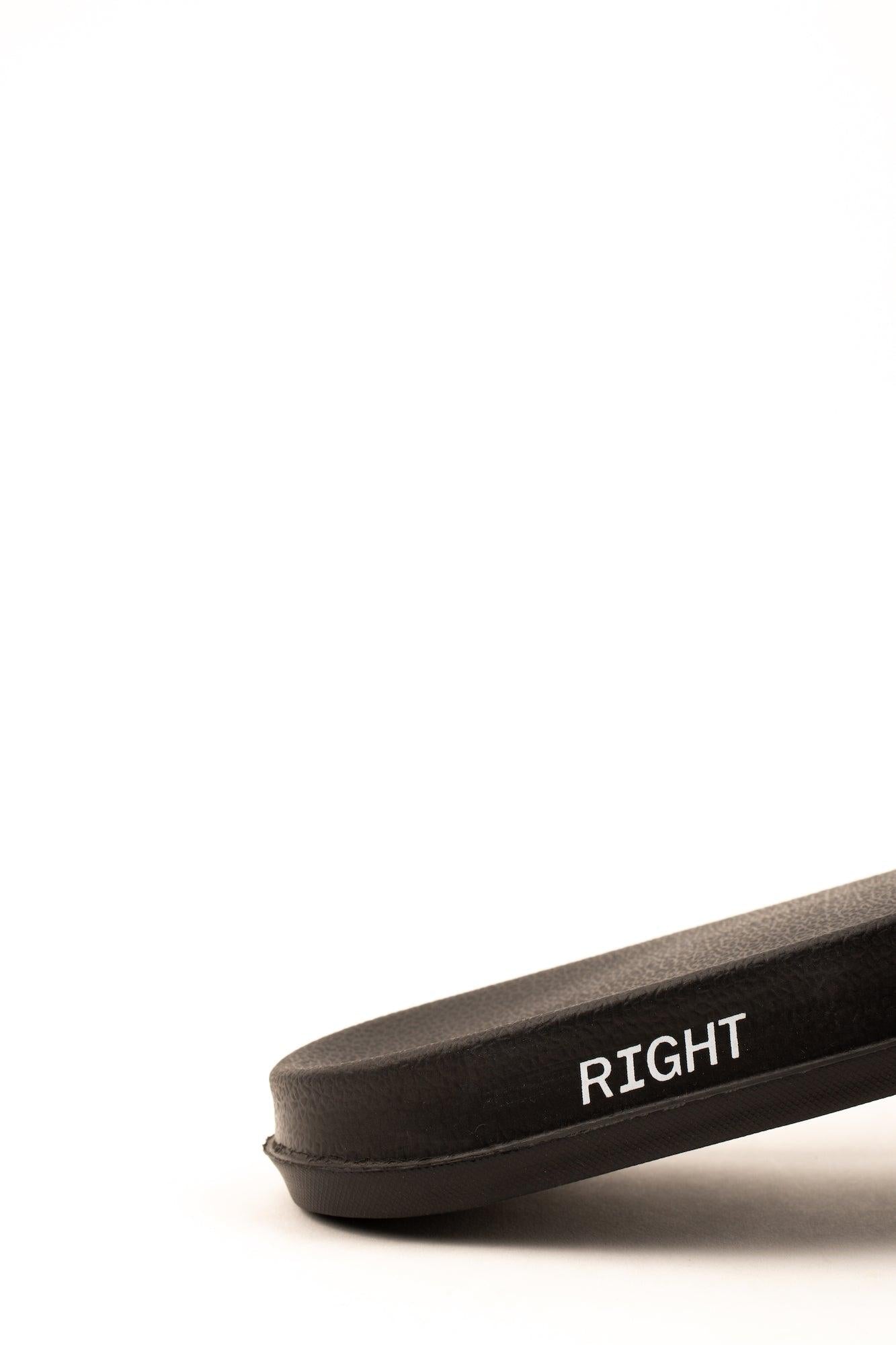 ZHYAN SLIDES - WHITE / BLACK - Leo Richie®