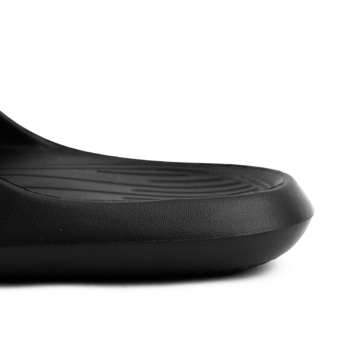 LEO SLIDES - HEAVY BLACK - Leo Richie®