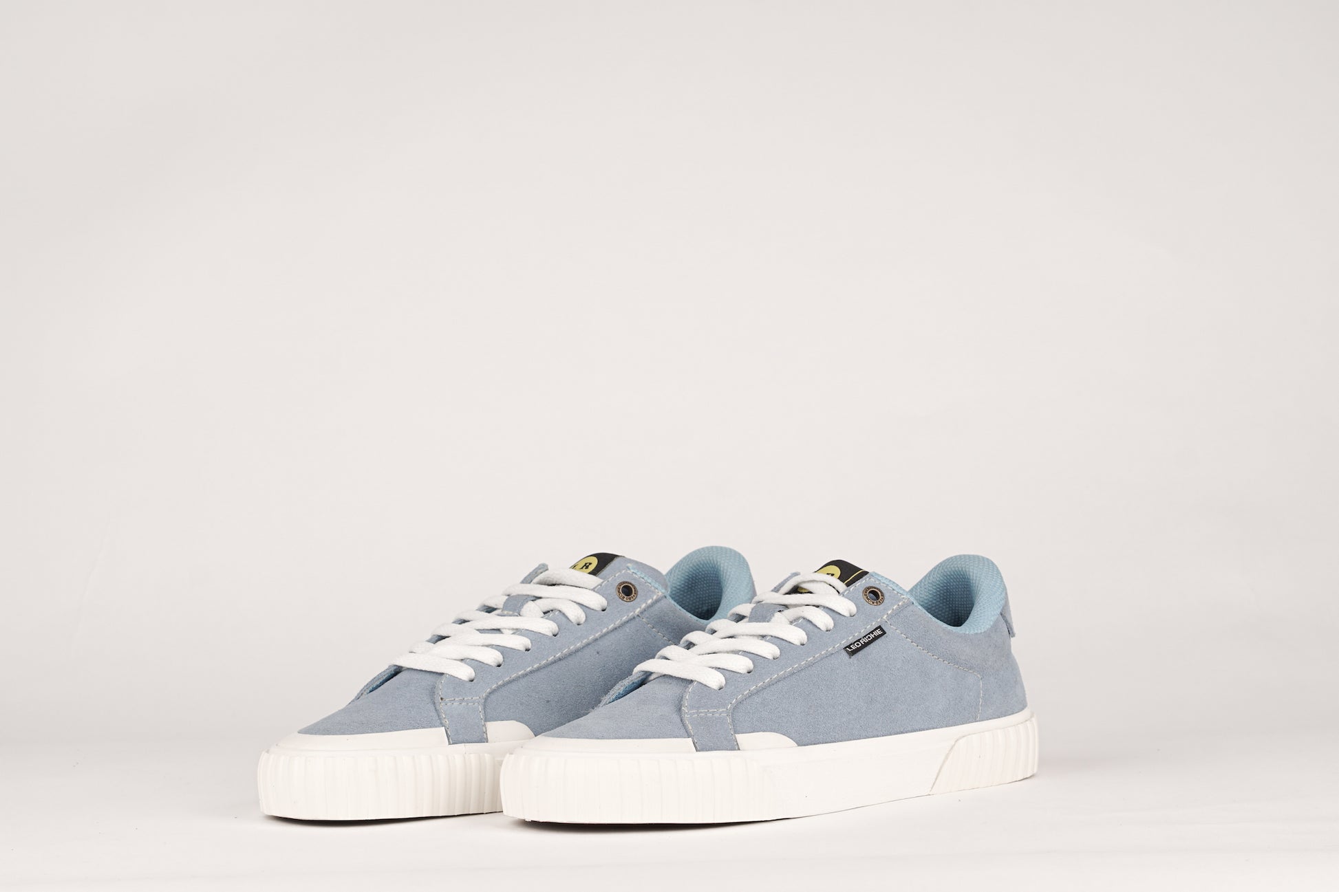 LUNAR - SKY BLUE - Leo Richie®